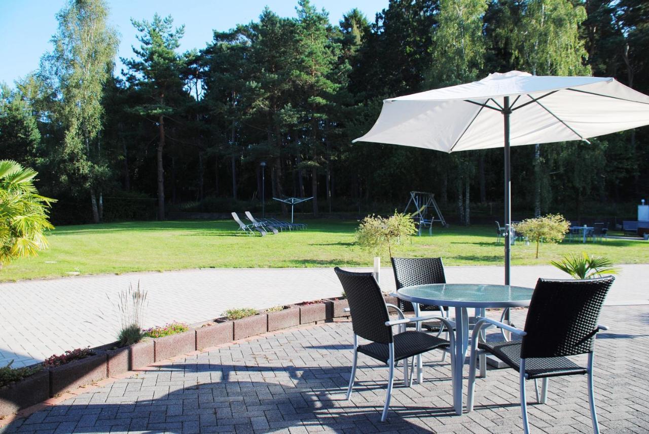 Appartementanlage-Ferienwohnungen Weisse Moewe Зассніц Екстер'єр фото