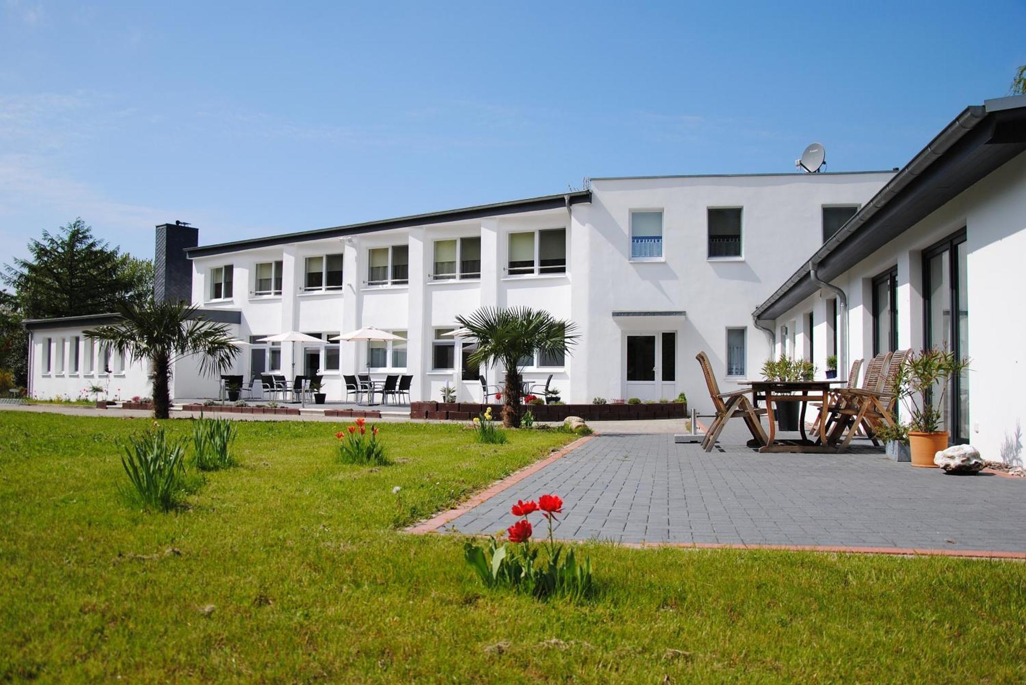 Appartementanlage-Ferienwohnungen Weisse Moewe Зассніц Екстер'єр фото